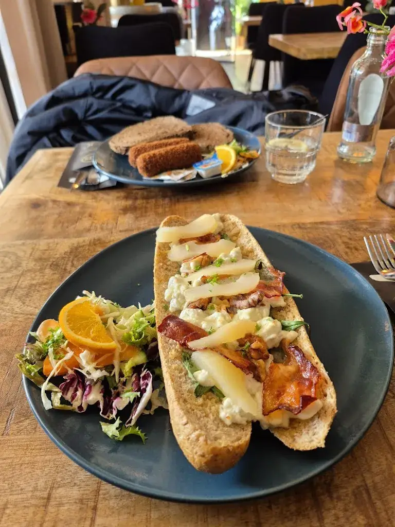 Oscar Wissink_LOTS Eten & Drinken_Lochem_review