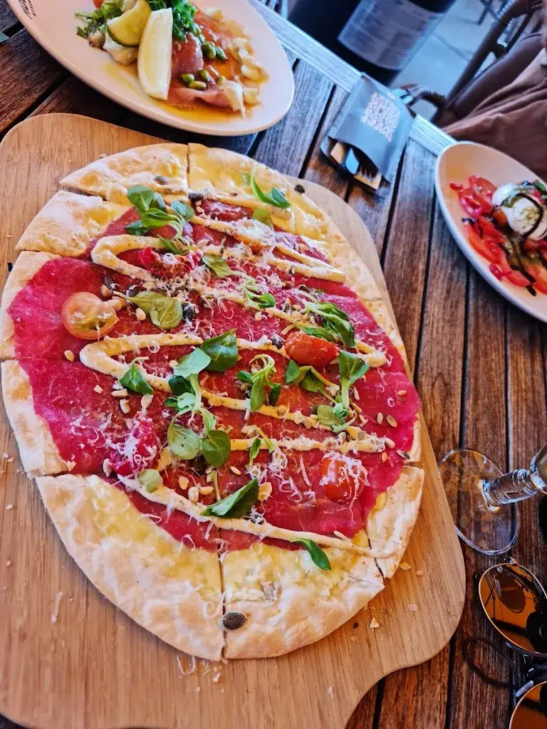 Menu_Moeke Nijkerk_Nijkerk_imagen_5