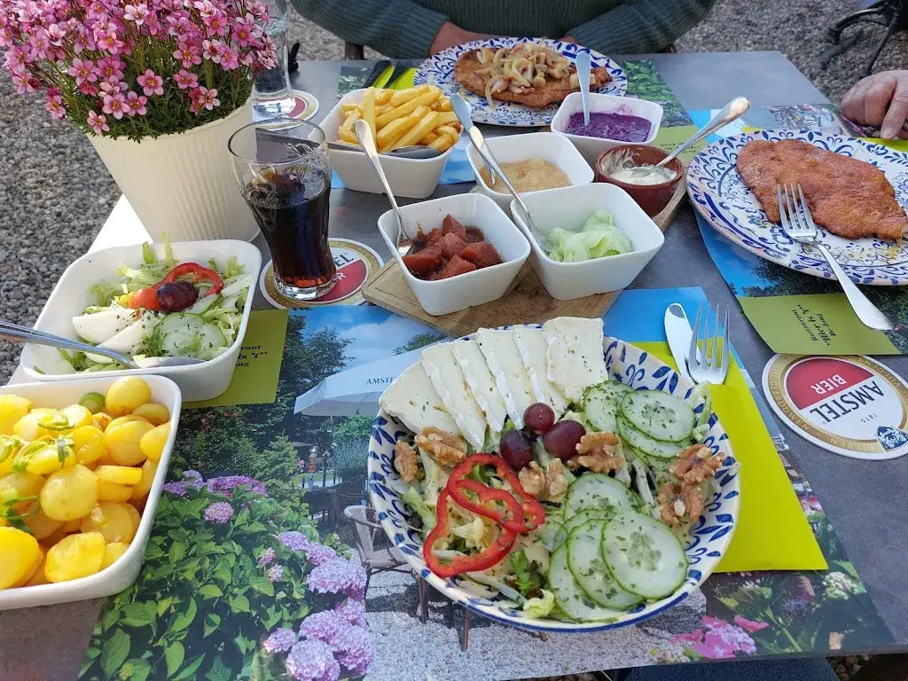 Restaurant Hier Is 't_Maurik_slider_image_2