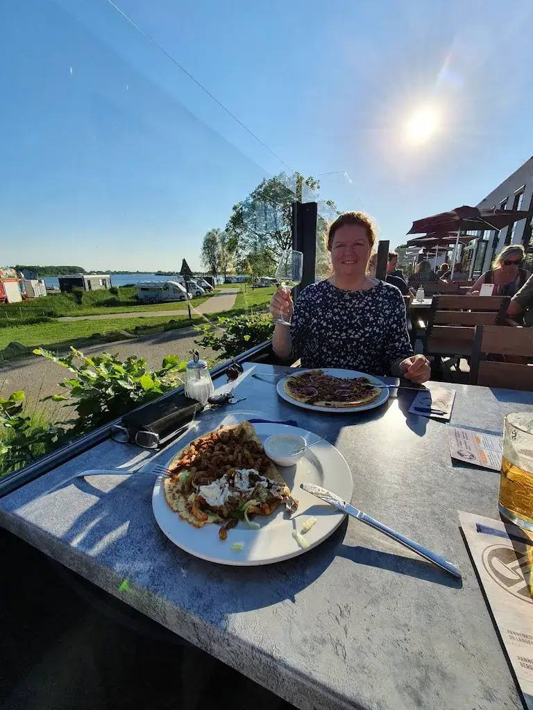 Menu_Pannenkoekenhuis De Waterspiegel_Maurik_image_9