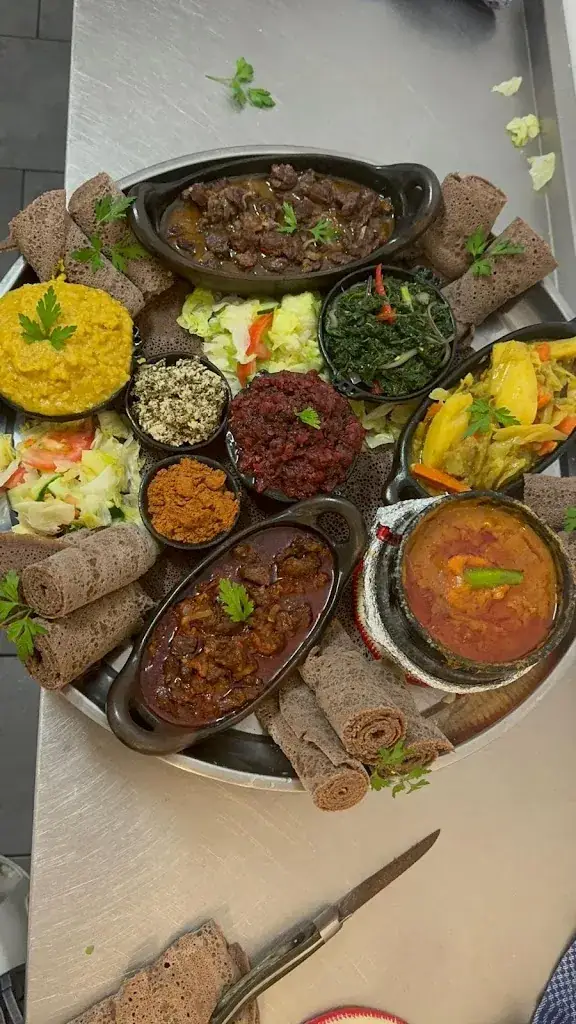 Mosob Asmara_Amsterdam_slider_image_3