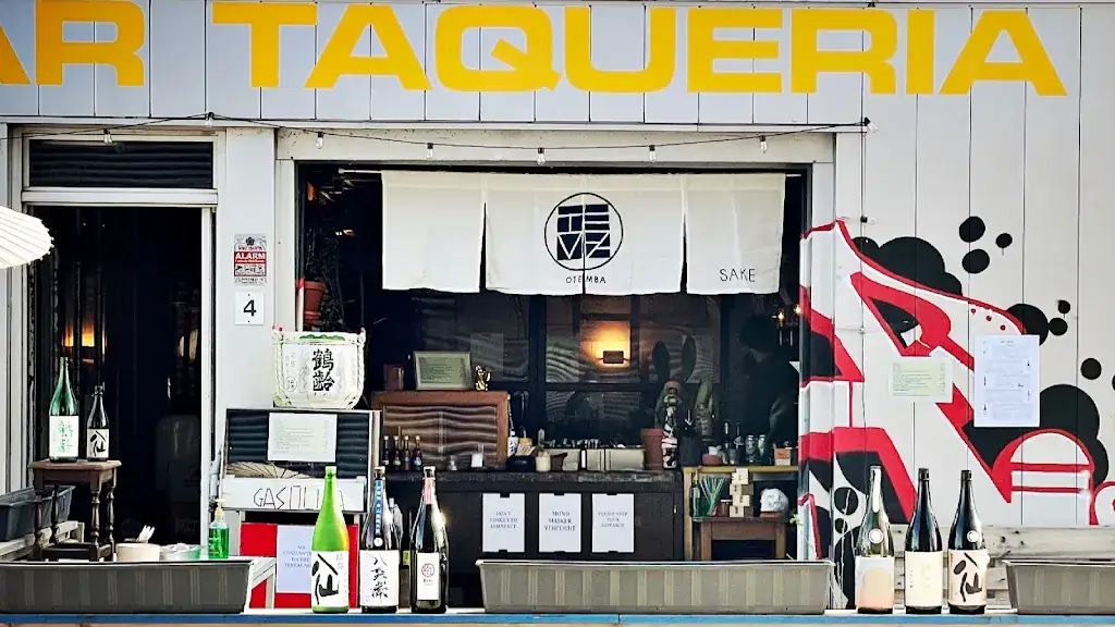 Bacalar_Amsterdam_slider_image_1