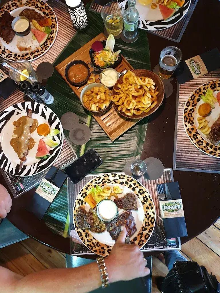 Menu_Frankie's Jungle Bistro_Neede_image_3