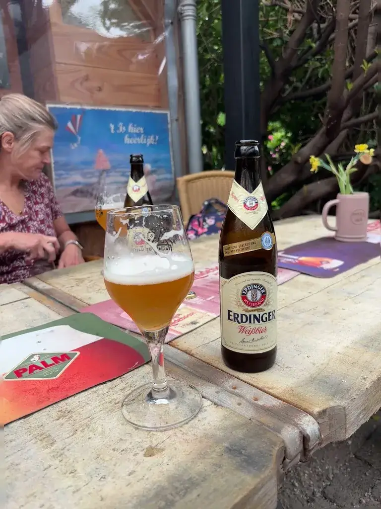 Enno Tromp_Rustpunt De feithenhof_Oldebroek_review