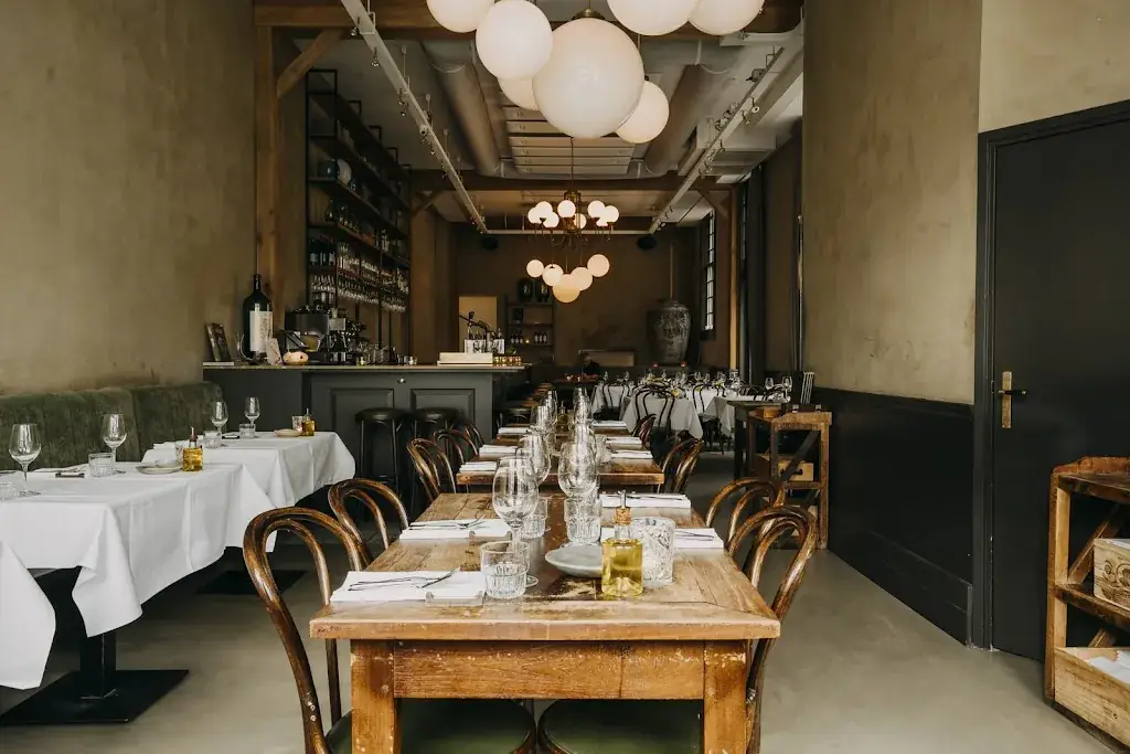 BREDA_Amsterdam_slider_image_1