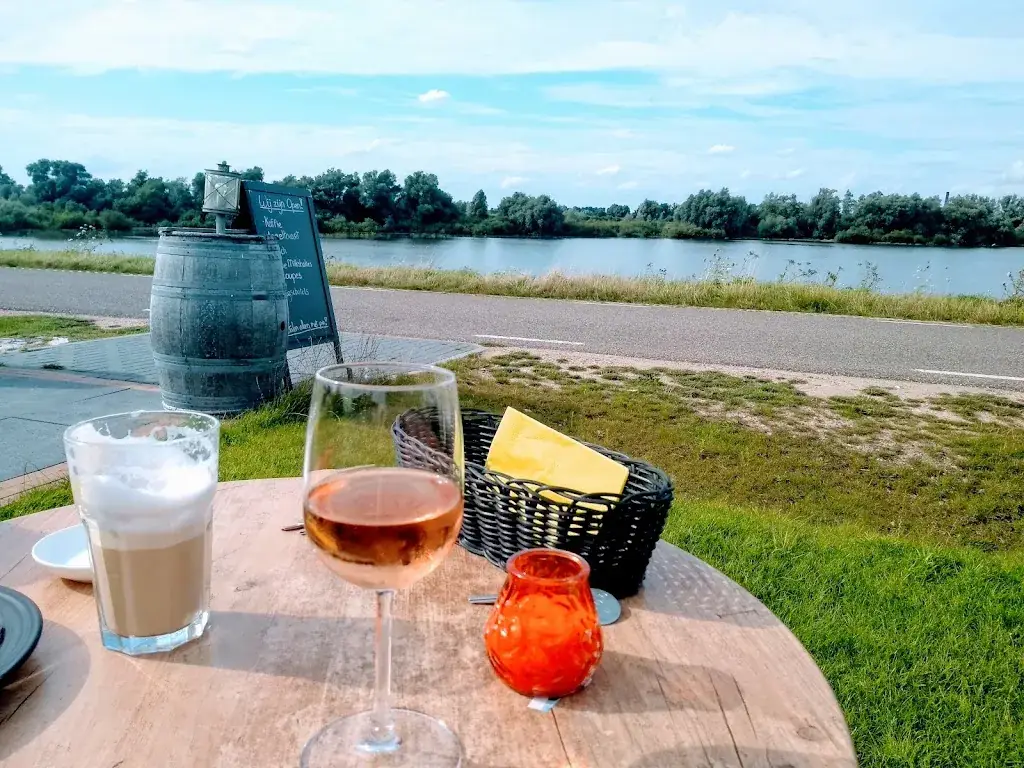 De Oude Waal_Ooij_slider_image_2