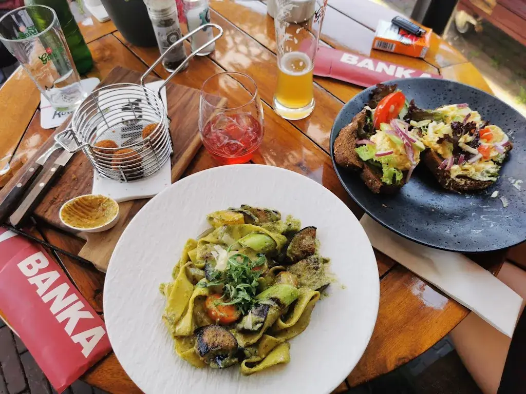 Andy Front_Banka Nunspeet_Nunspeet_review