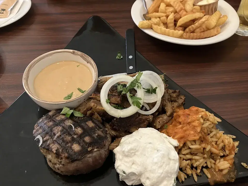 Grieks - Mediteraans Restaurant Sirtaki_Nunspeet_slider_image_2