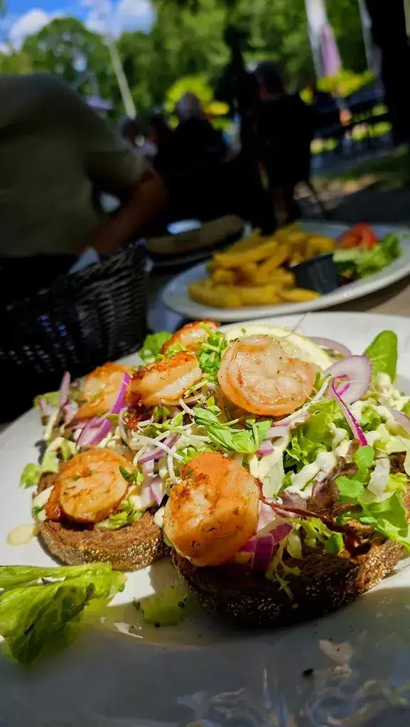 Jordi Pas_St. Walrick_Overasselt_review