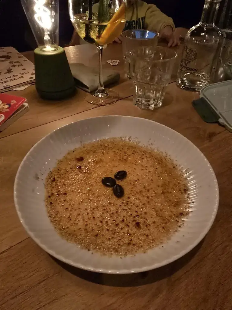 M Z_De Waldhoorn_Otterlo_review