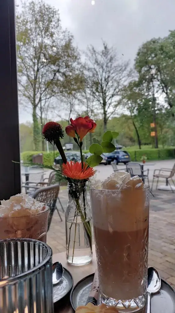 Ah Hei Joshua_De Beekdalhoeve_Renkum_review