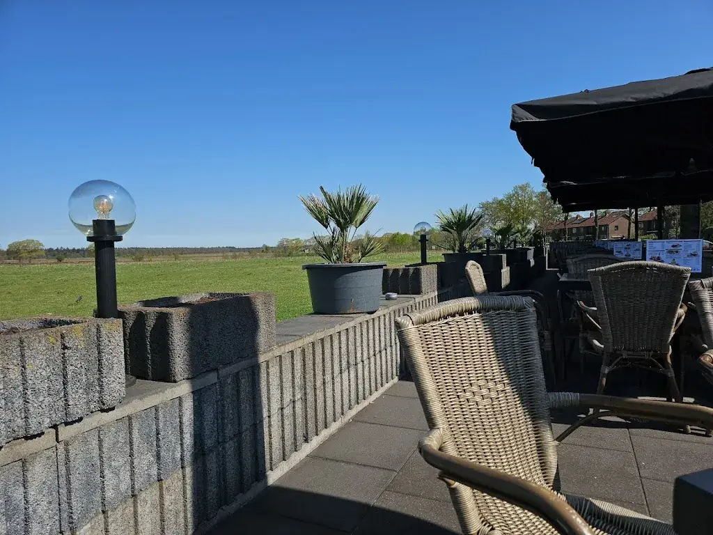 Richie Hearn_Eethuys Airborne_Renkum_review