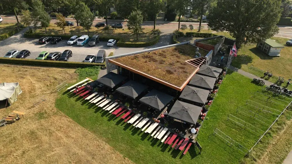 The mad Leprechaun_Eethuys Airborne_Renkum_review