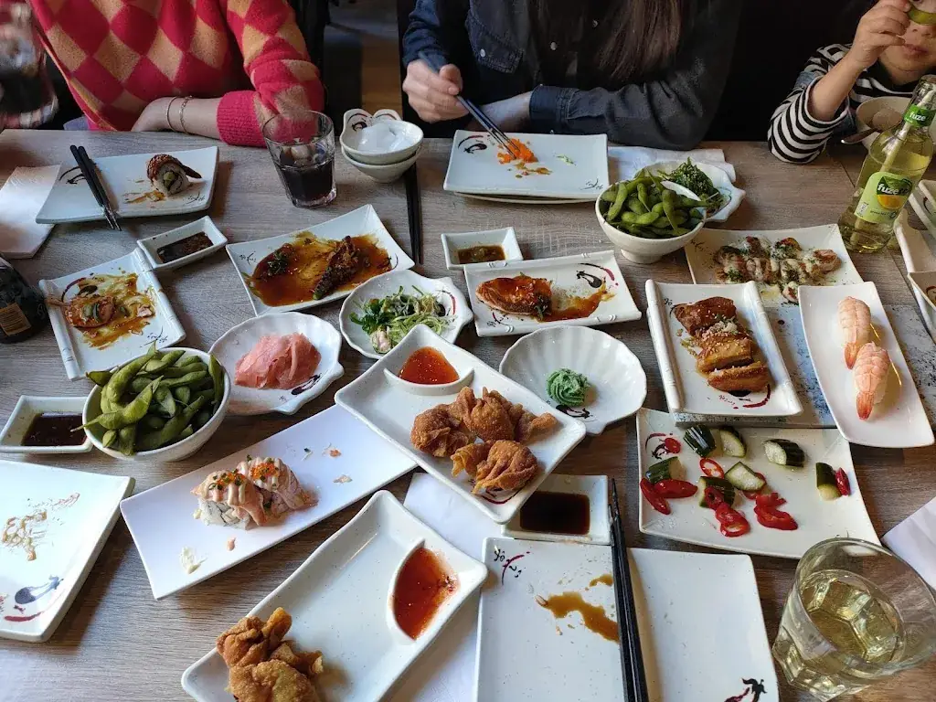 Heiwa sushi&grill_Renkum_slider_image_1