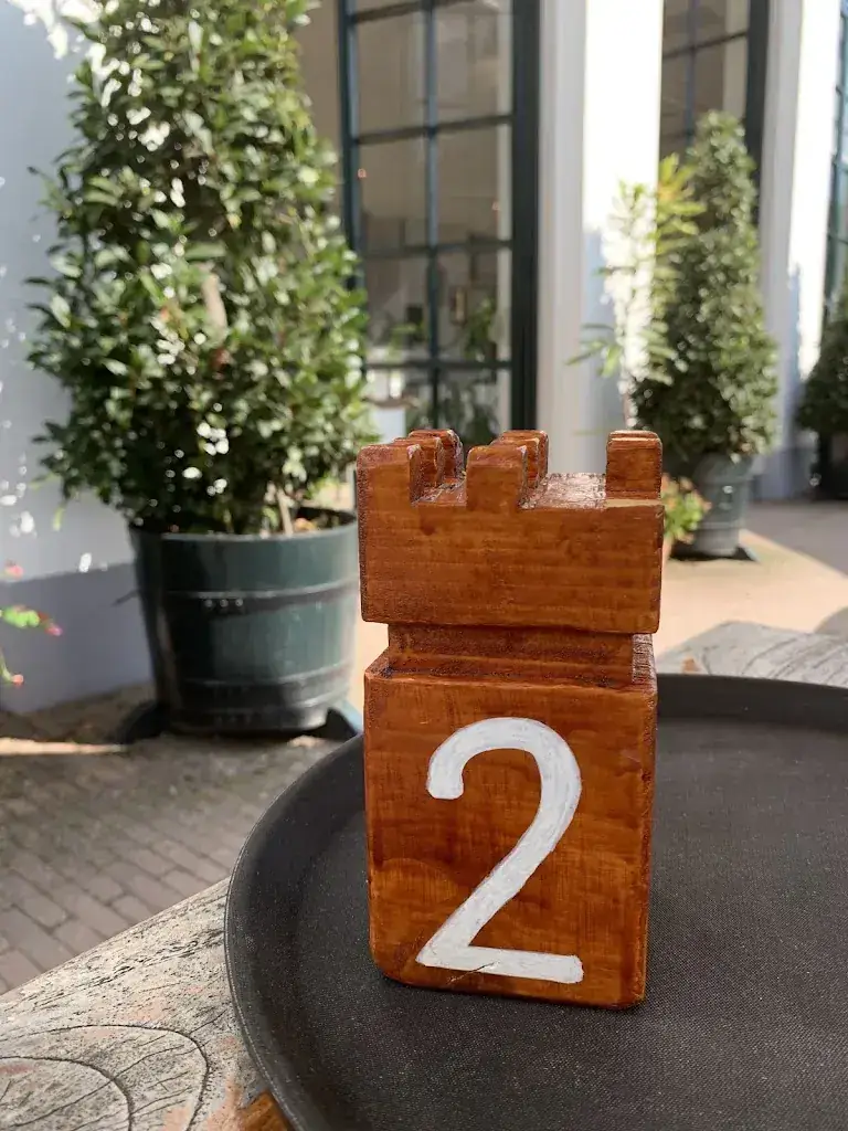 Iri M._Oranje-rie Rosendael_Rozendaal_review