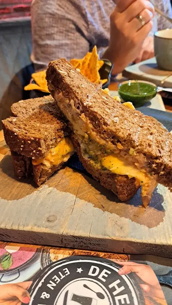 Martin De Bruin_De Hertogh Food and Drinks_Putten_review