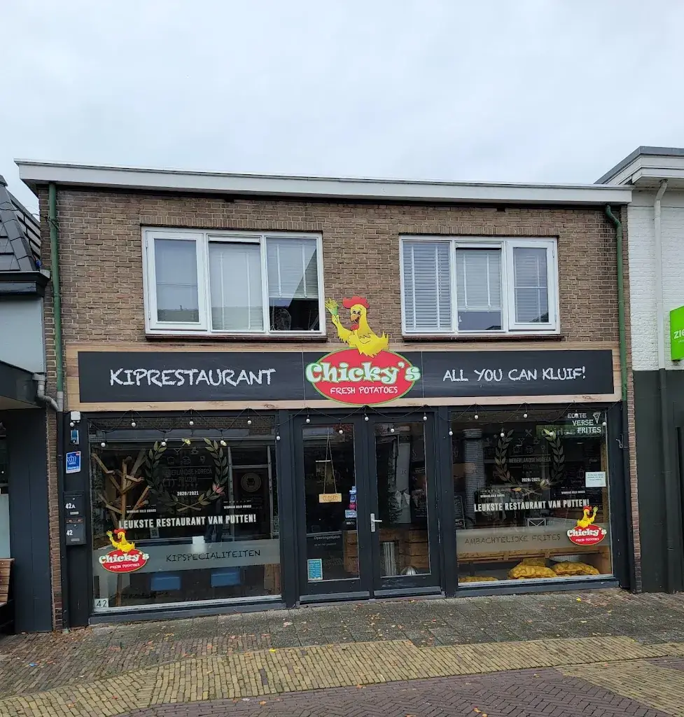 Chicky's Fresh Potatoes restaurant in Putten