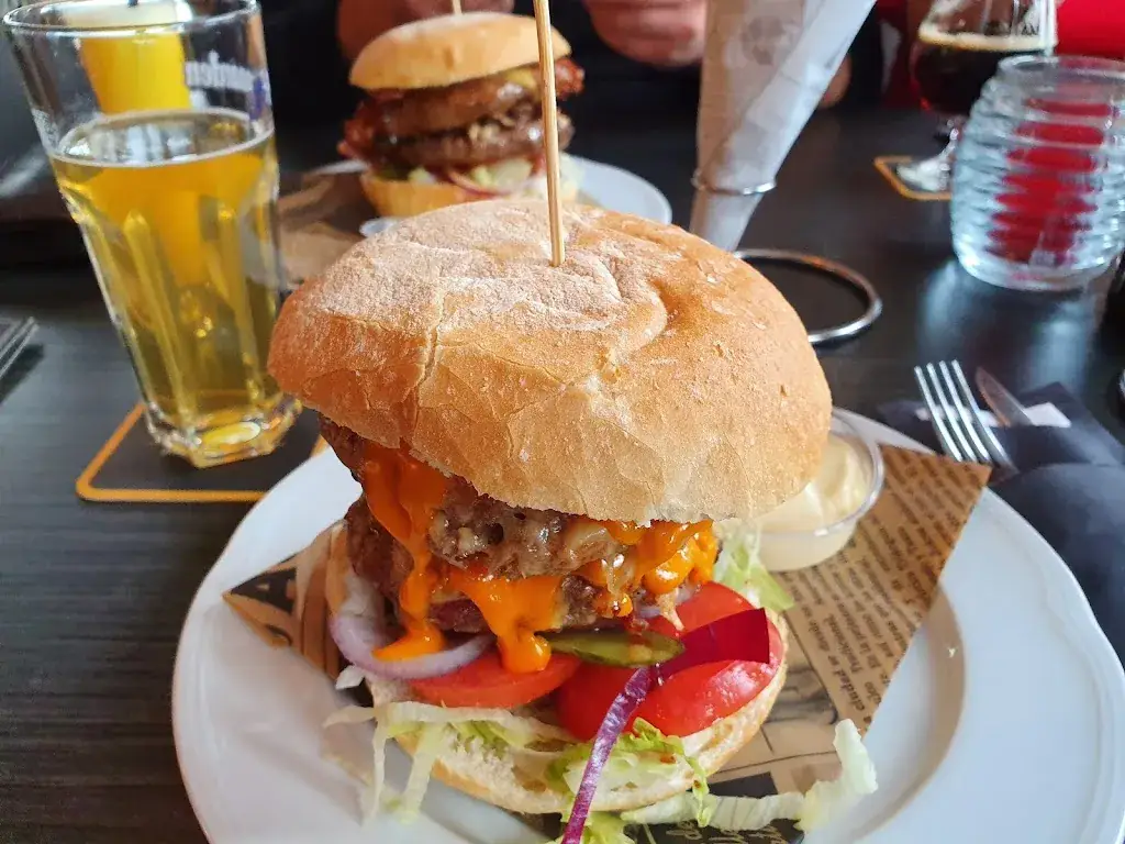 Nadir Shahbazov_Restaurant & Midgetgolf Terra nova_Putten_review