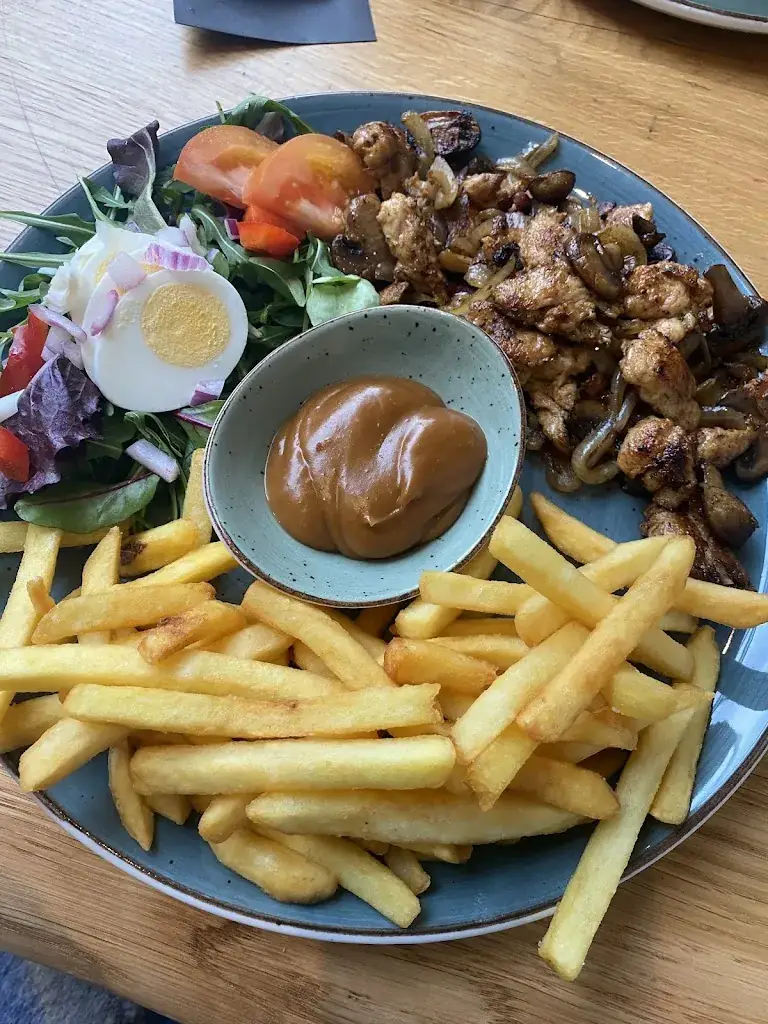 Ewiix_Eetsaloon Snackcounter Het Smulhuisje_Putten_review