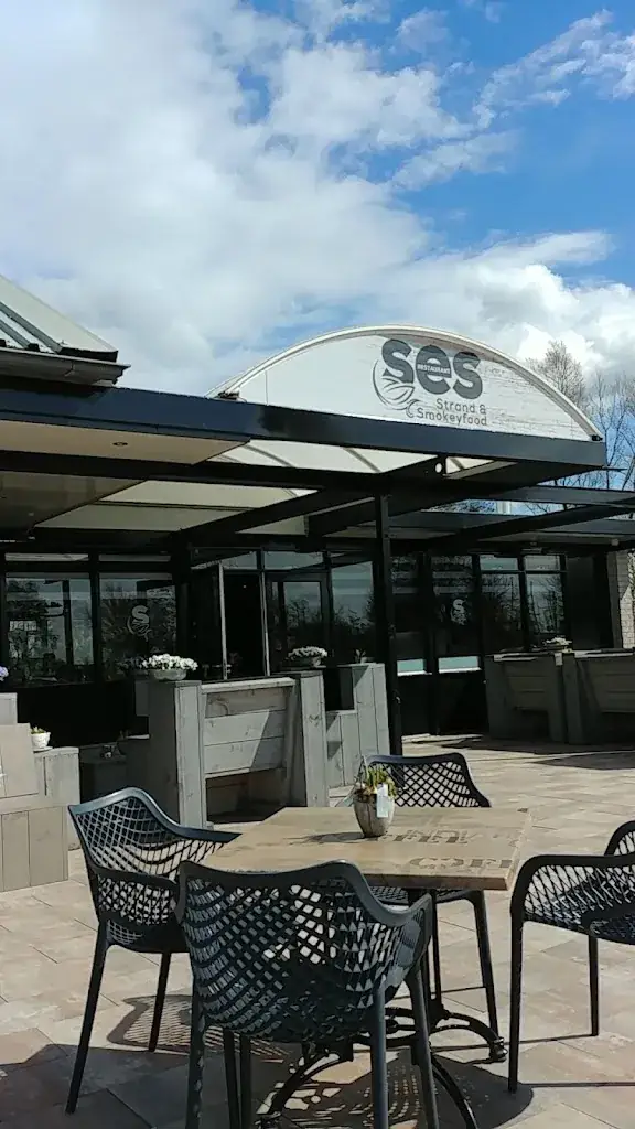 Cyriel Rademacher_Restaurant SES_Putten_review