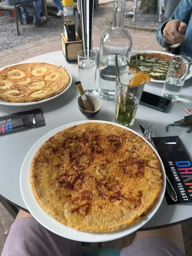 Jasper Hajonides van der Meulen_De Heikamp_Ruurlo_review