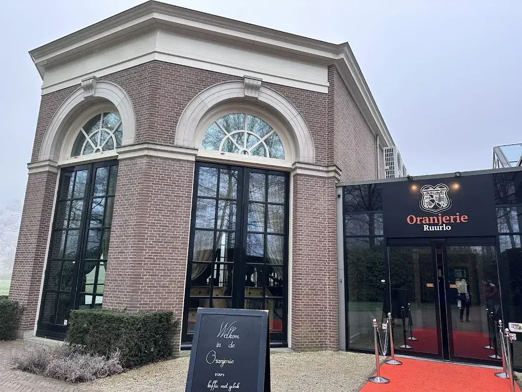 Dr. Britta Padberg-Schmitt_Oranjerie Ruurlo Restaurant, Trouwlocatie & MORE_Ruurlo_review