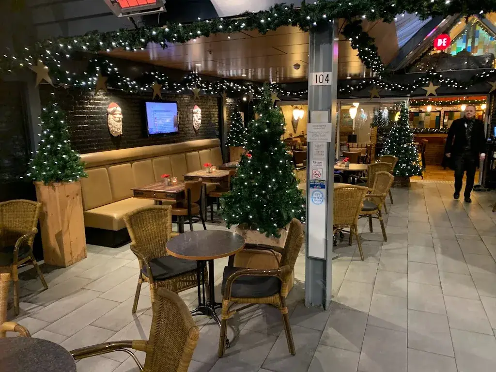 Brasserie 't Arendsnest restaurant in Oosterhout