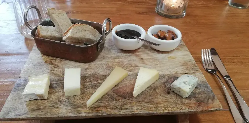 Leendert Haasbroek_Wijnhuis de Blauwe Camer_Oosterhout_review