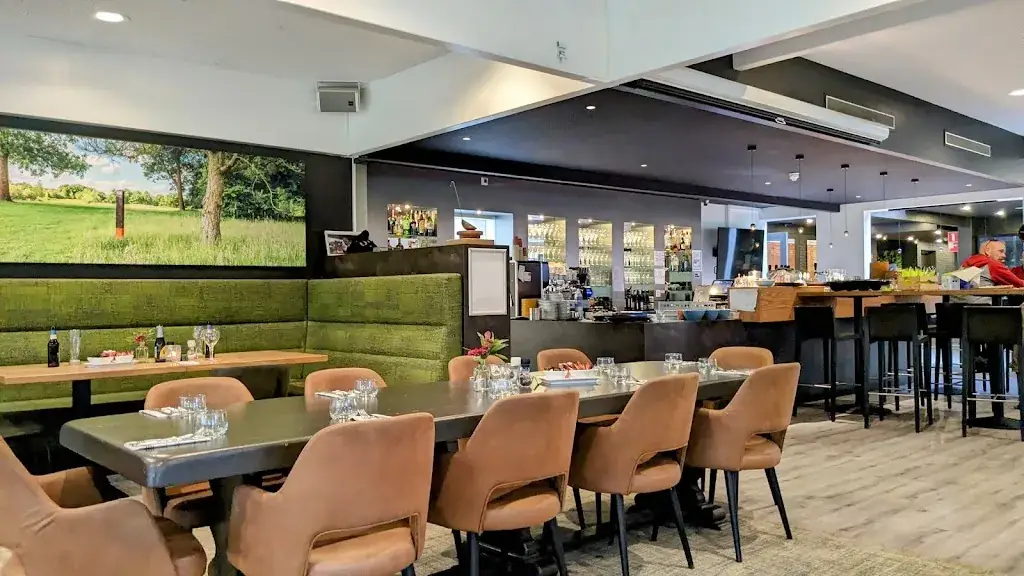 Brasserie Uilenbosch restaurant in Oosterhout