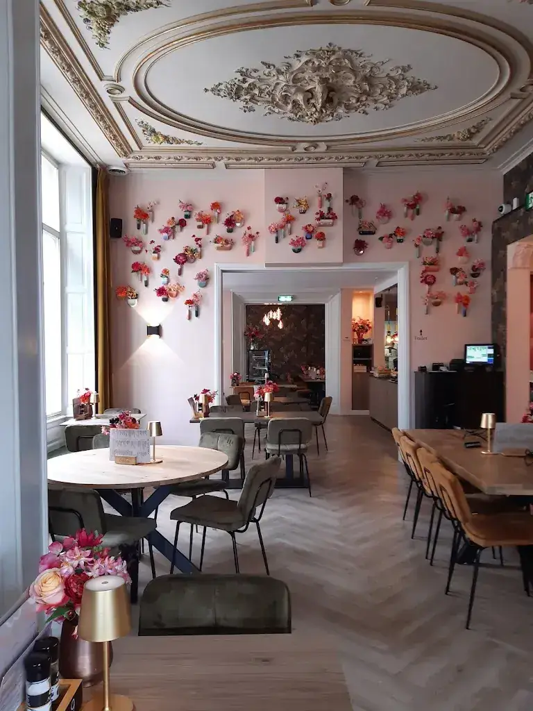 't Slot Oosterhout restaurant in Oosterhout