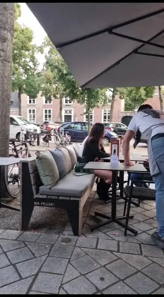 Restaurant By Tony_Oosterhout_slider_image_2