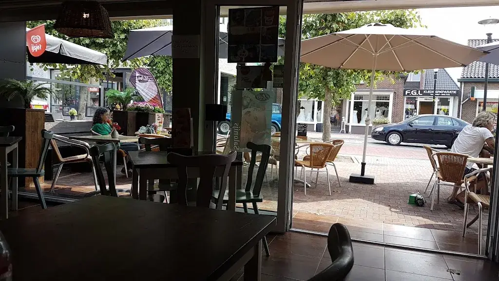 De Smulpaap Lunch en Diner restaurant in Druten