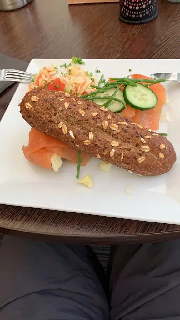 Bert de Boer_Café Restaurant Den Bremer_Toldijk_review