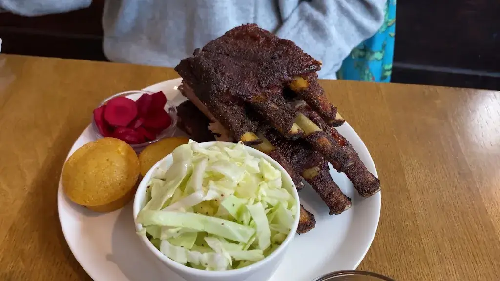 Pendergast_Amsterdam_slider_image_2