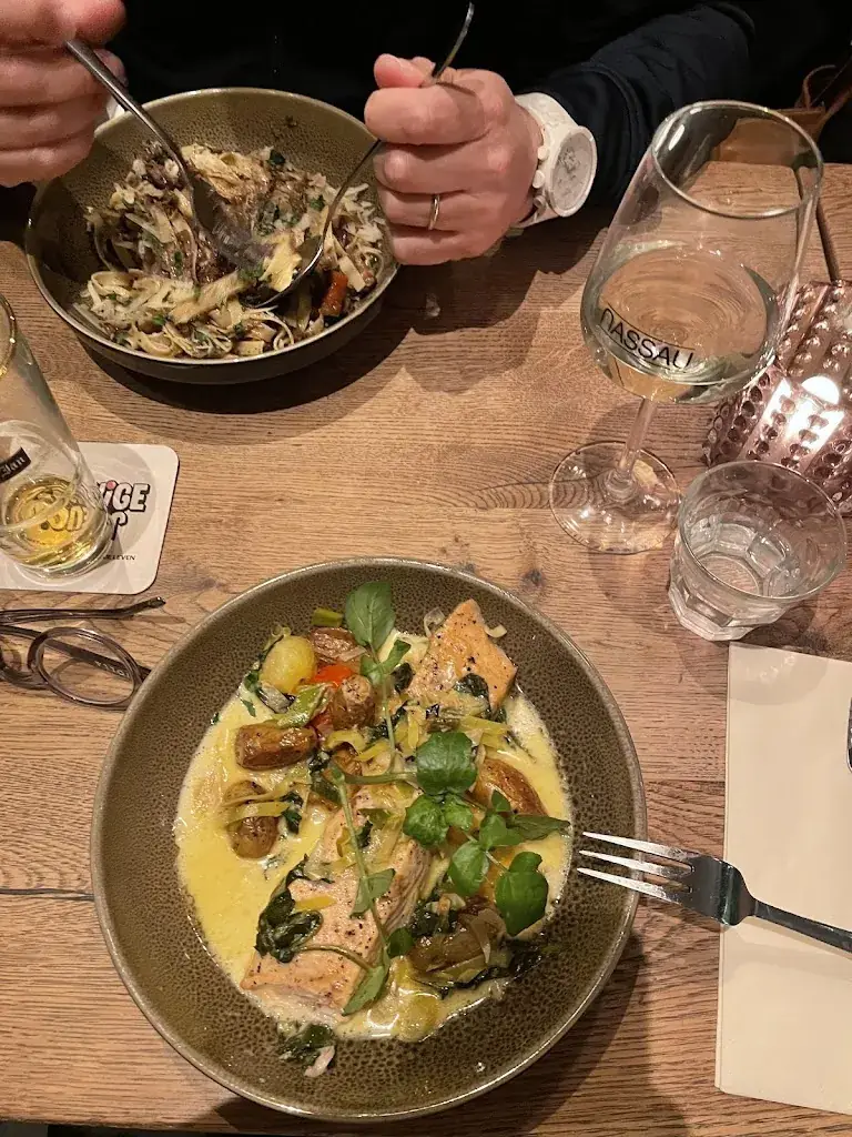 Giulia Micallef_Cafe Nassau_Amsterdam_review