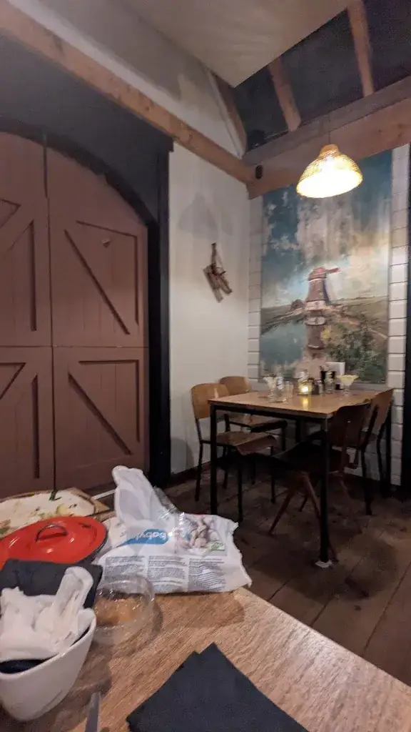 Alvaro Lau_Buds Tolhuis_Uddel_review