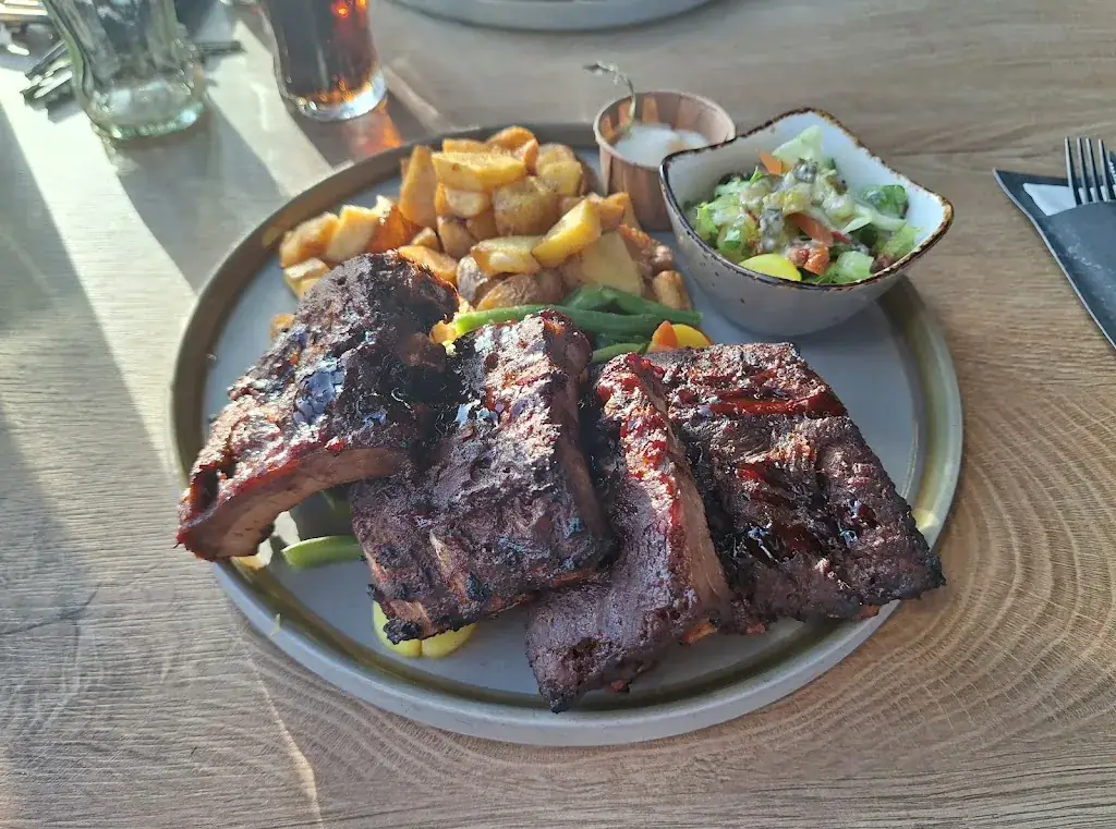 Klarald Blok_Bij Ons Vaassen_Vaassen_review