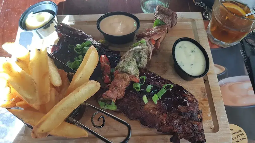 Menu_Het Wapen van Valburg_Valburg_imagen_8