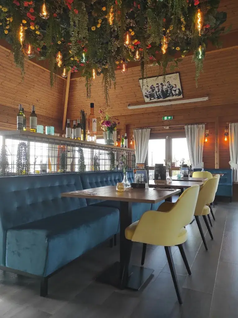 Restaurant Steengoed_Tolkamer_slider_image_1