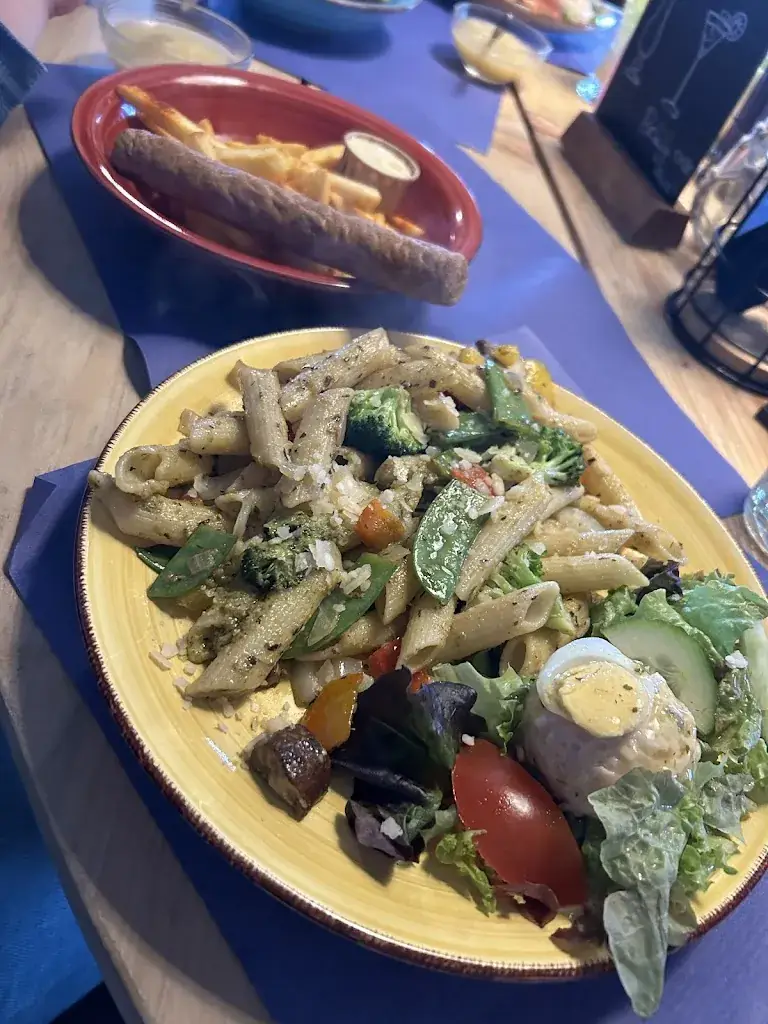 clarissa van Kruistum_Eetcafé De Havenmeester_Tolkamer_review