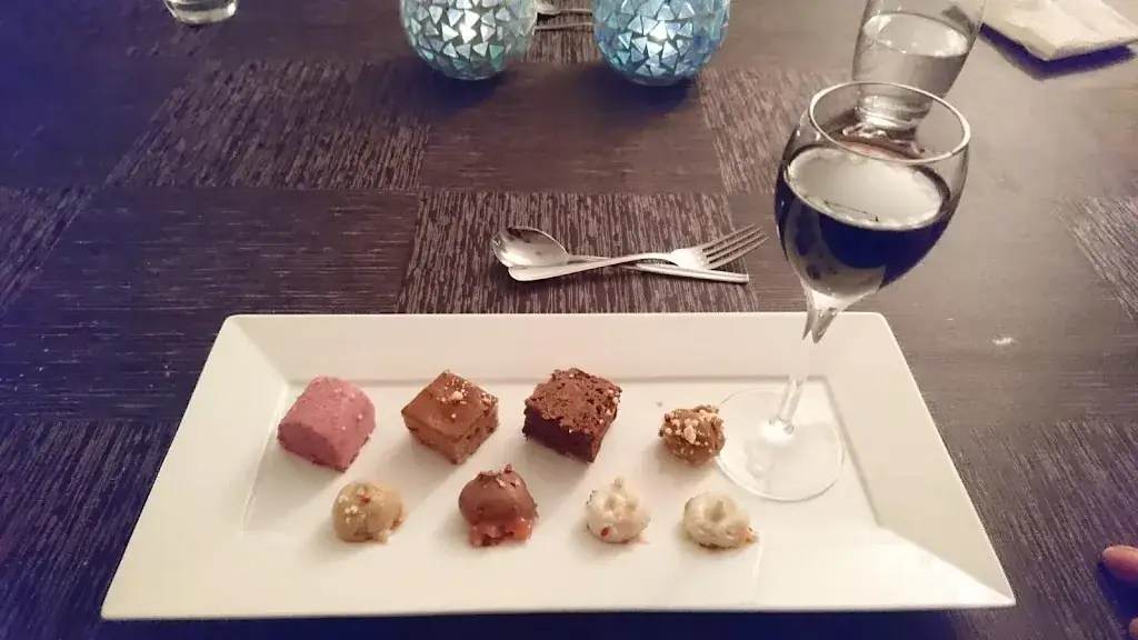 Andre Kolkman_Villa Copera_Spijk_review