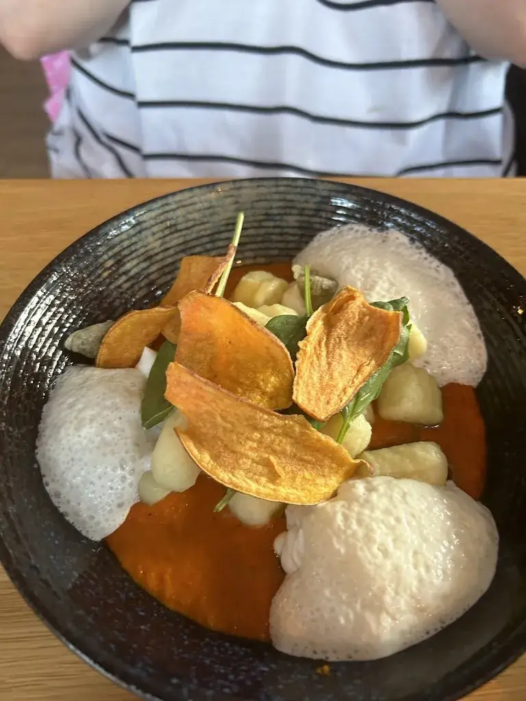 Sigmar Vosjan_Enzovoort_Varsseveld_review