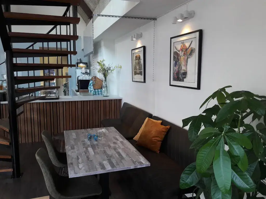 Sandwich & More restaurant in Varsseveld