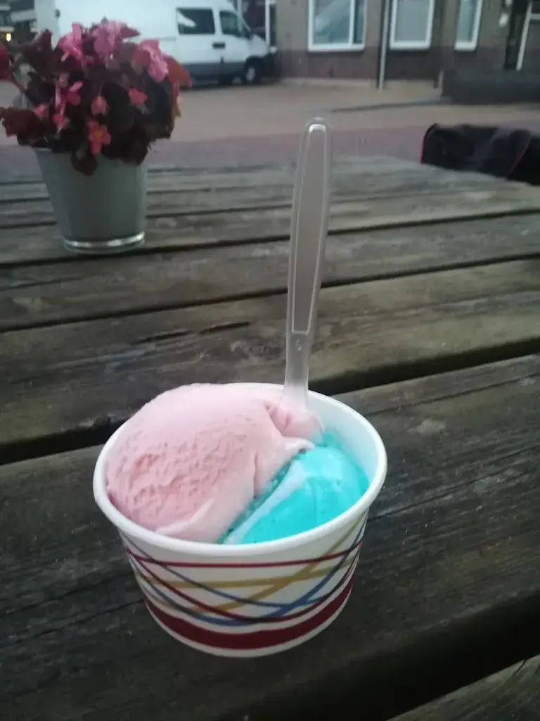 Menu_De Heer IJs en Snacks B.V._Varsseveld_image_9