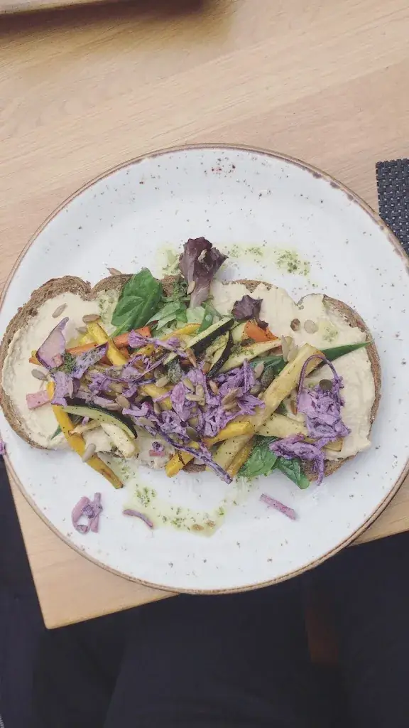 Ankie Van kasteren_Brownies & downieS_Wijchen_review