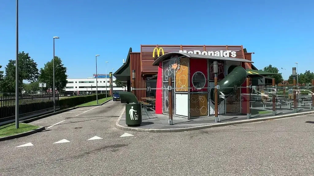 McDonald's Waardenburg_Waardenburg_slider_image_2