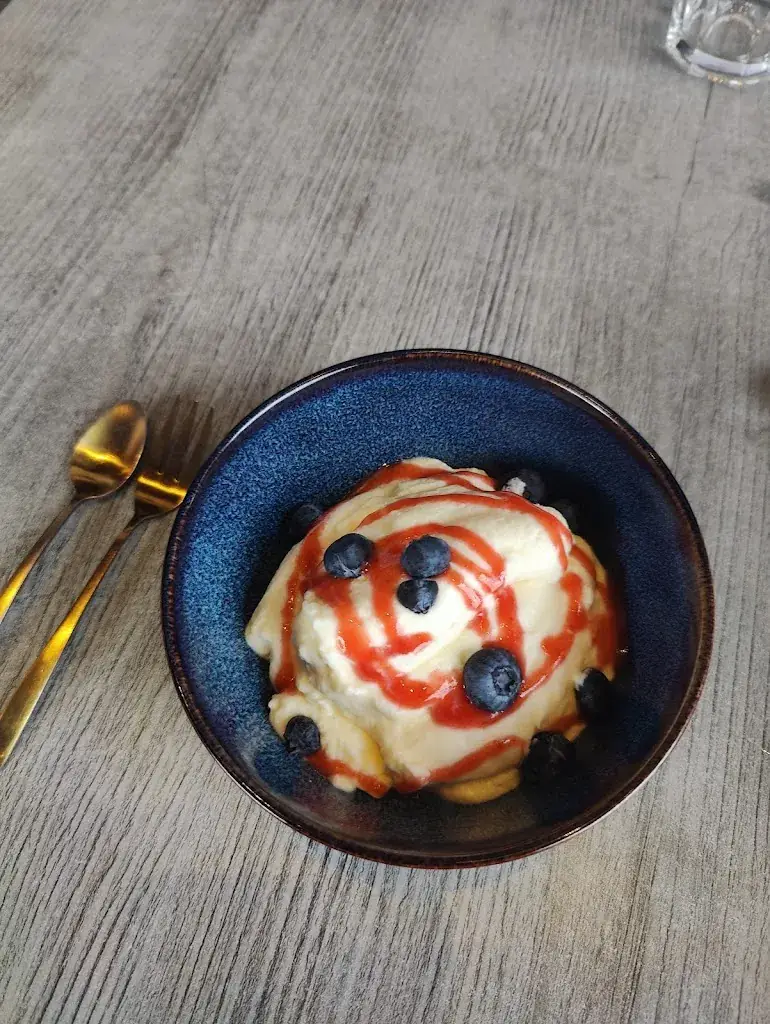 paula V_Bij Blauw Foodbar_Wageningen_review