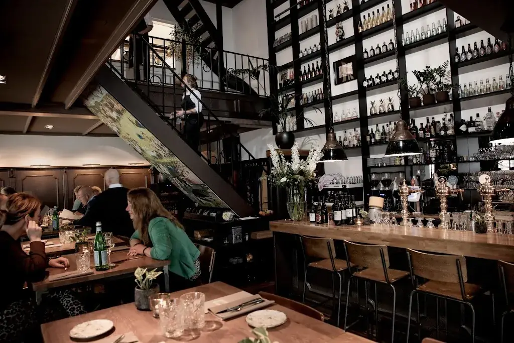 DIELS Restobar_Wageningen_slider_image_1