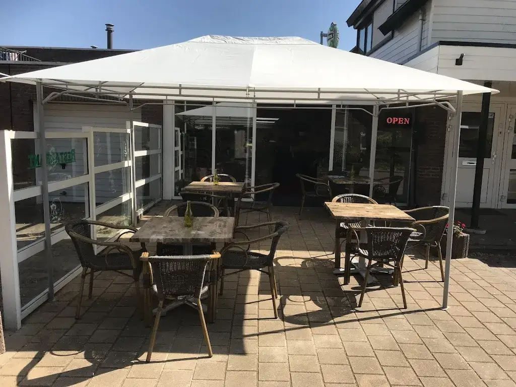 Moonlight restaurant in Zetten