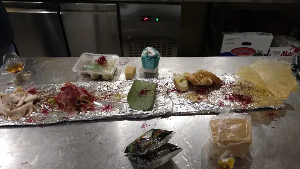 Moonlight_Zetten_slider_image_2